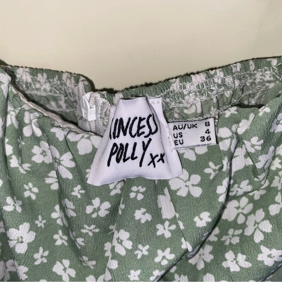 Princess Polly Size 4 Mint Green Shorts Romper With Smocked Stretchy Back - Picture 3 of 9